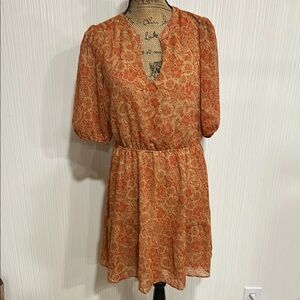 Chic Floral Mini Dress in Orange